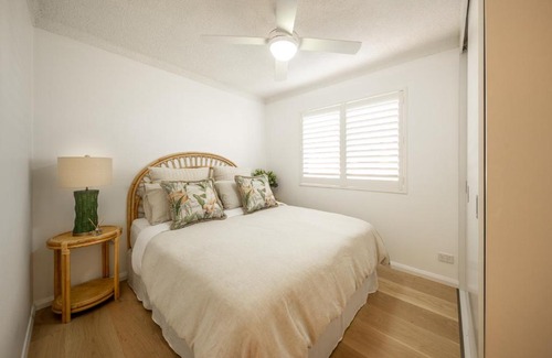 Forster Apartment | The Camelot U4 Level 1 Water Front