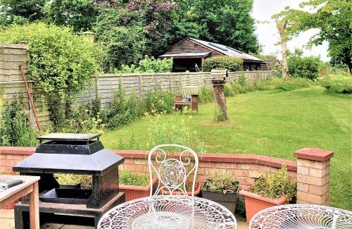 Climping Villa | The Captain's Cottage at Climping