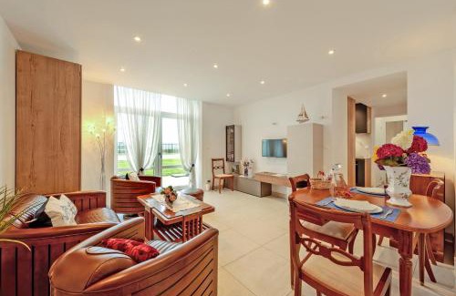 Roscoff Apartment | The Captain's Lodge - Au bord de la mer