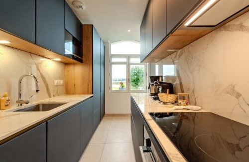 Roscoff Apartment | The Captain's Lodge - Au bord de la mer