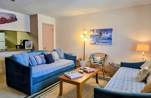 Ono Island Condo | The Captain's Quarters-North Lost Key C7-Free Activities-Massage Chair-Pool