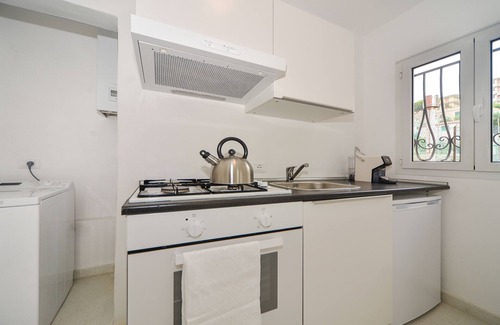Santo Stefano al Mare House | The cardinal's house