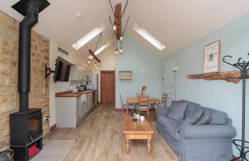 Barwick Cottage | THE CART SHED, with open fire in Yeovil, Somerset