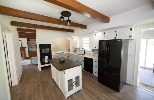 Cape Charles House | The Catch of the Cape- family friendly with game rooms, big yard, close to beach