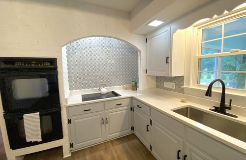 Cape Charles House | The Catch of the Cape- family friendly with game rooms, big yard, close to beach
