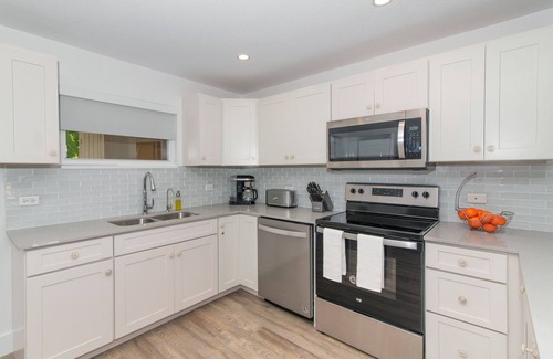 Northwest Point Condo | The Cayman Condo @ Coconut Bay - Island vibes, ocean views, diving & beaches.