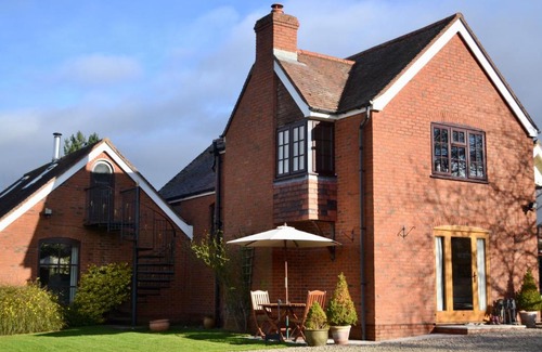 Ashford Bowdler Bed & Breakfast | The Cedars Ludlow