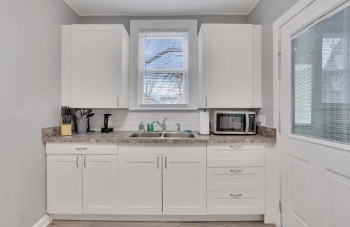 Columbus House | The Champion Abode Su