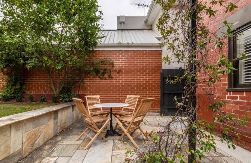 Prahran House | The Chatsworth Collection - A Contemporary Triplex