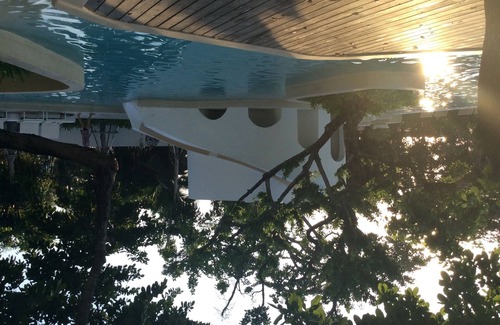 Nong Kae Apartment | The Che pool access beachfront by Away