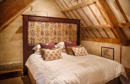 Saint Athan Apartment | The Cheese House, Gileston Manor