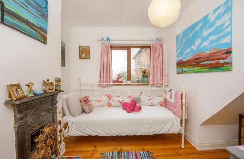 Low Catton House | The Cherries