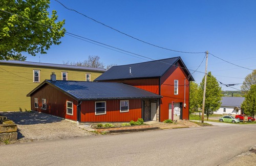 Winesburg Bed & Breakfast | The Chestnut Barn, on a quiet side street in Winesburg, Ohio,