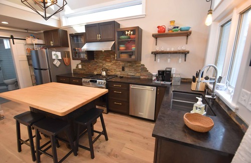 Osceola House | The Chicken Coop, a Modern Riverfront Oasis (908)