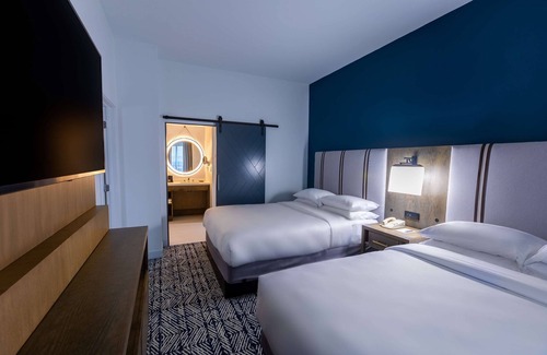 The Galleria Hotel | The Chifley Houston, Tapestry Collection by Hilton