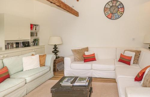 West Knoyle House | The Cider Barn