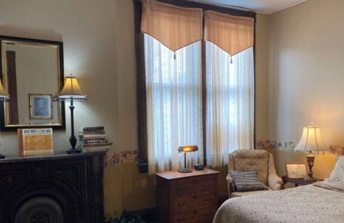 Maysville Apartment | THE CIVIL WAR ROOM -