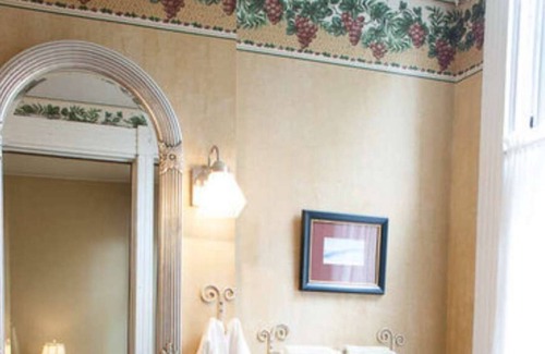 Maysville Apartment | THE CIVIL WAR ROOM -