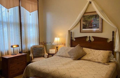 Maysville Apartment | THE CIVIL WAR ROOM -