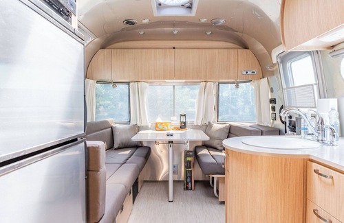 Gardiner House | The Clementine- rad camper 5 minutes from the Gunks, perfect for climbers
