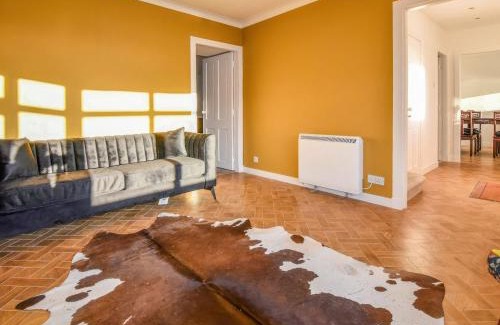 Ellon House | The Cliff