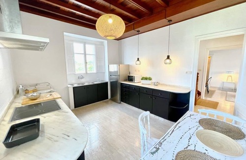 Porto do Barqueiro House | The Cliffs - A Casa de Mercedes