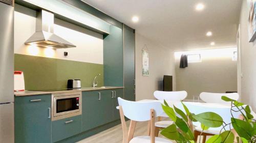 Covas Apartment | The Cliffs - AT Seiramar