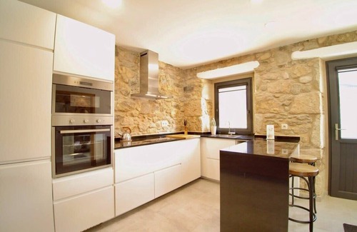 O Vicedo House | The Cliffs - Galleon Amieiro