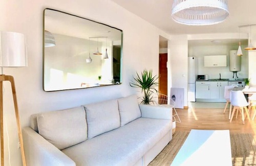 Viveiro Apartment | The Cliffs - Sunset Village Beach 3C