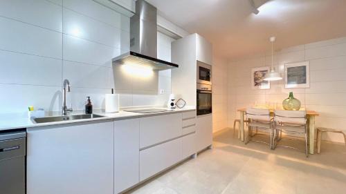 O Vicedo Apartment | The Cliffs - Villa Llana