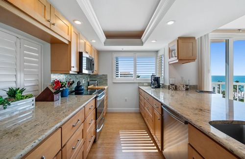 Park Shore Condo | The Club at Naples Cay 501