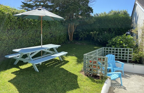 Mawnan Smith House | The Coach House at Carwinion Vean - close to village, beaches and great gardens.