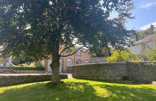 Piddletrenthide House | The Coach House at Lackington Farm