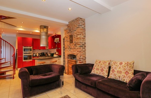 Tewkesbury Cottage | The Coach House