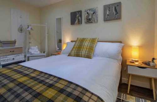 Moniaive Cottage | The Coach House, Glenluiart Cottages.