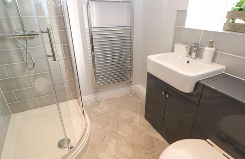 Barnard Castle House | THE COBBLERS, pet friendly, with open fire in Middleton-In-Teesdale