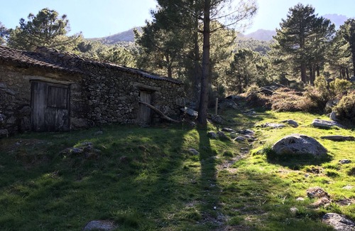El Hornillo House | The Corner House, Sierra de Gredos, Ávila.