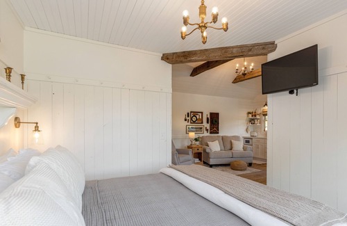 Hendersonville Cottage | The Cottage At Eagles View