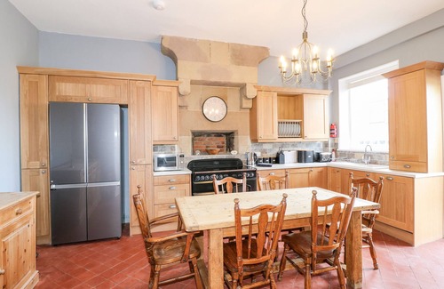 Belper House | THE COTTAGE, family friendly, character holiday cottage in Belper