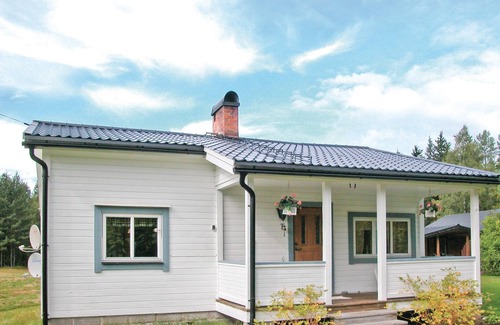 Holjes House | The cottage is secluded and close to Klarälven.