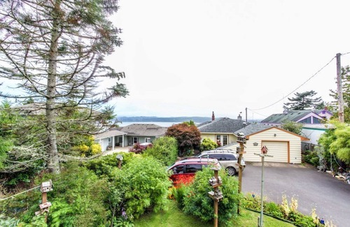 Newport Cottage | The Cottage - Newport Eclectic Charm