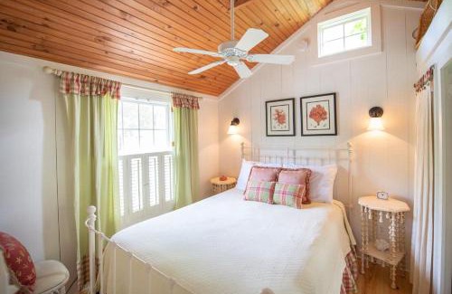 Kennebunkport Resort | The Cottages at Cabot Cove