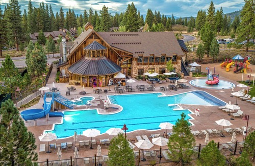 Truckee House | The Cottages ~ Golf, Pool, Play ~ 3-Bedroom