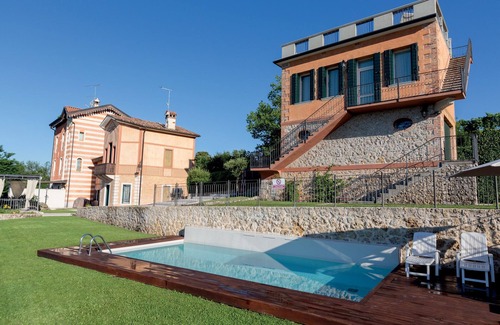 Refrontolo Villa | The COUNT' S VILLA, close by Venice Prosecco area,Dolomites with private pool