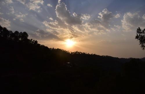 Kasauli Apartment | The Couples Paradise Balcony