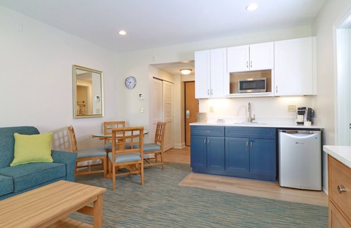 West Yarmouth Resort | The Cove at Yarmouth by VRI Americas