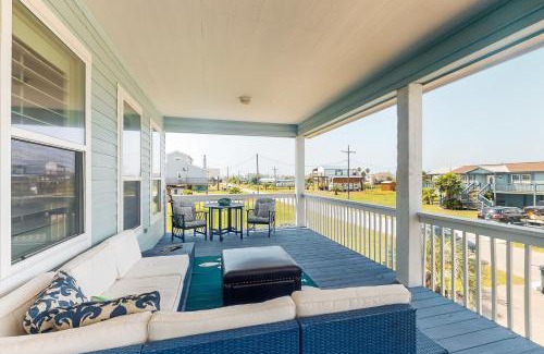 Crystal Beach House | The Crabby Cottage