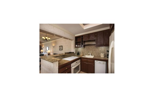 Diamond Valley Apartment | The Crane Resort 2BR+3Bth. Ocean View. Priv 28' pool Kitchen & Living Sleeps 6.