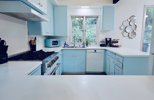 Corvallis House | The Crest House- a forested retreat