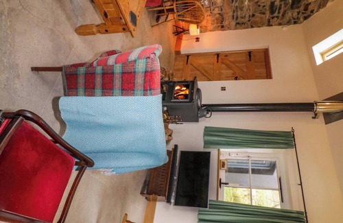Ballymena Cottage | THE CROFT, pet friendly, character holiday cottage in Cloughmills